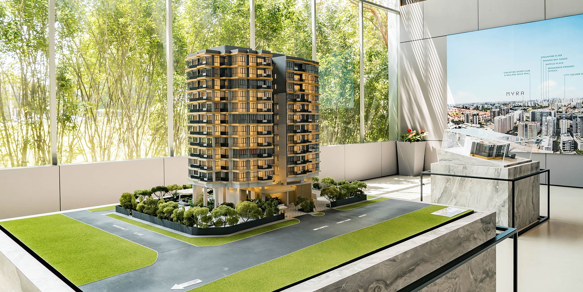 Located in the potential Potong Pasir area, Myra possesses many impressive advantages